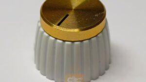 MG Series Potentiometer Knob White-Gold Metal Crown
